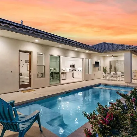 Desert Palms By Vare Pool Spa Bbq Pga West